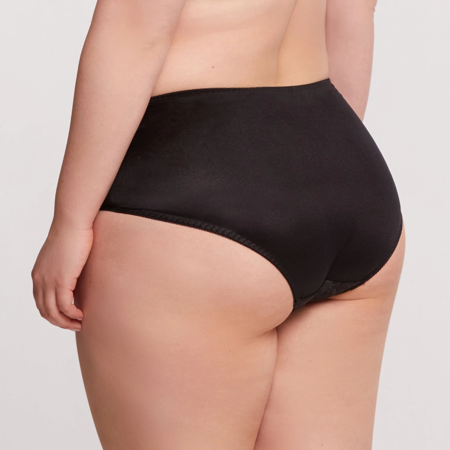 Boxer Gainant Noir Emily – Image 2