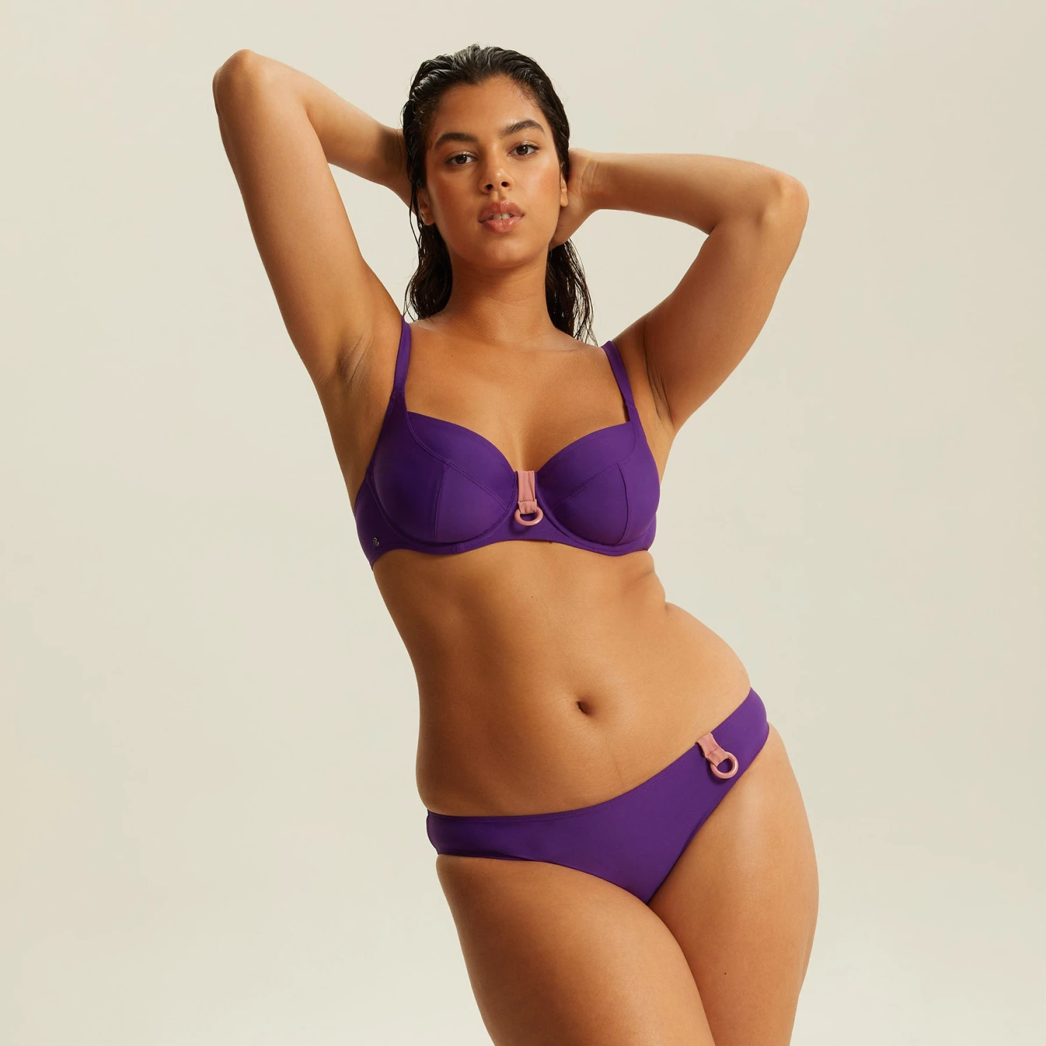 Haut De Maillot Avec Armatures Violet MADDELANA – Image 4